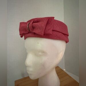 Vintage Elegant Pink Bow Hat w. faux Diamonds.